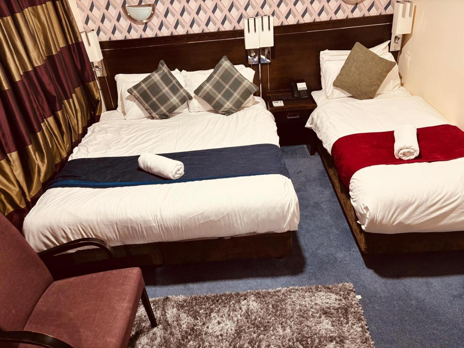 Acorn Lodge Hotel Gatwick & Parking Horley Eksteriør billede
